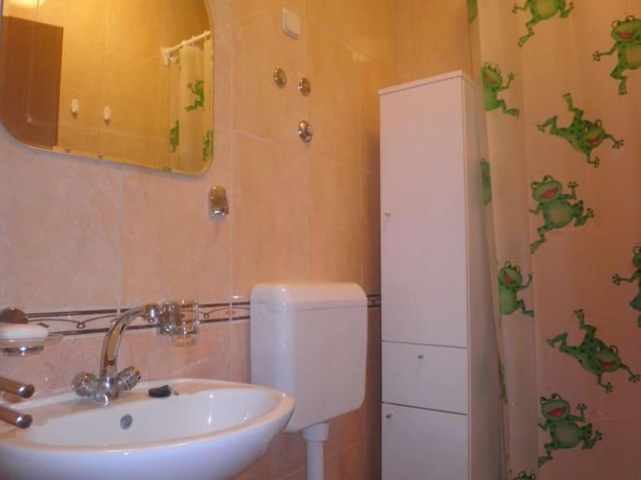 Apartments Dijana Vodice Bagian luar foto