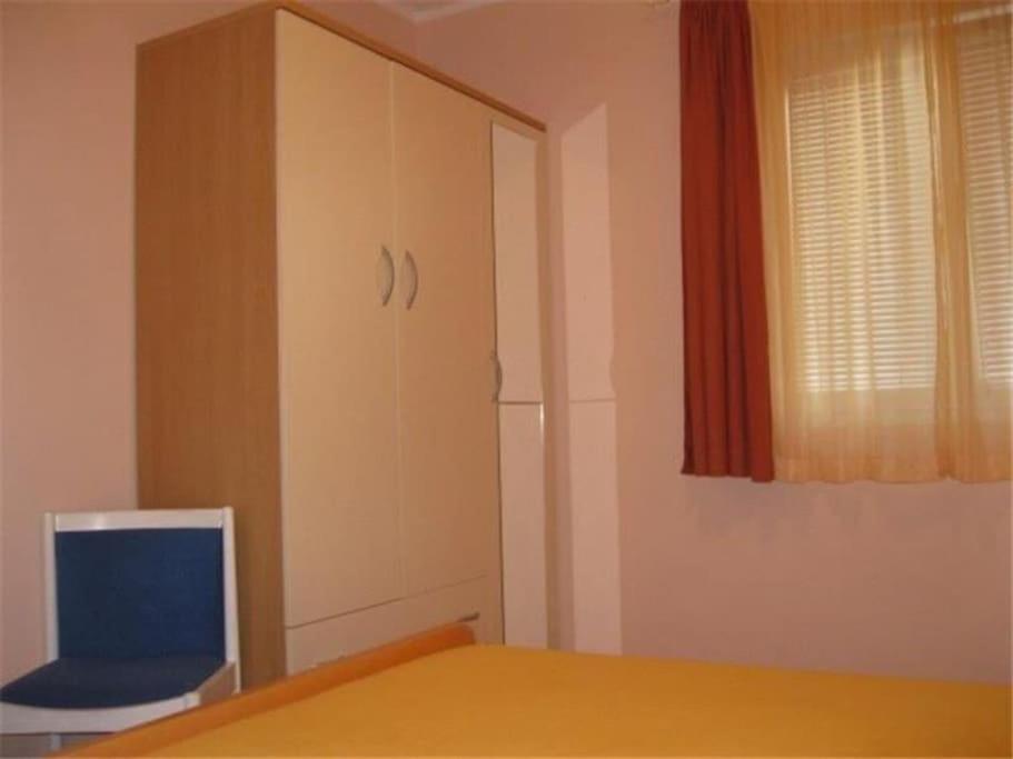 Apartments Dijana Vodice Bagian luar foto
